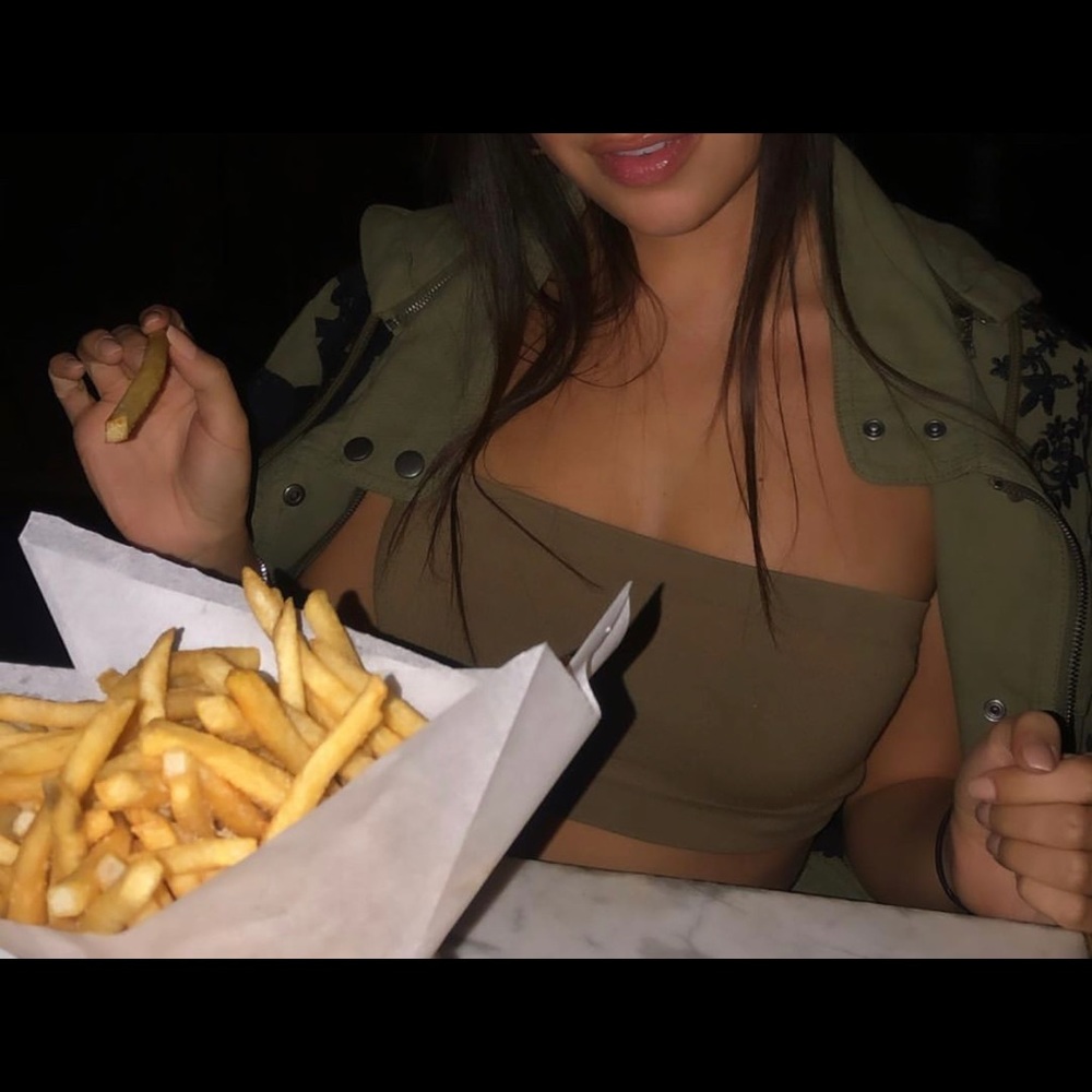 Beautiful olive green jacket from Alice&Olivia